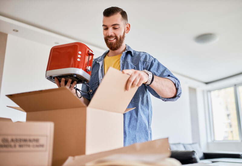 Packing appliances for moving in Texas